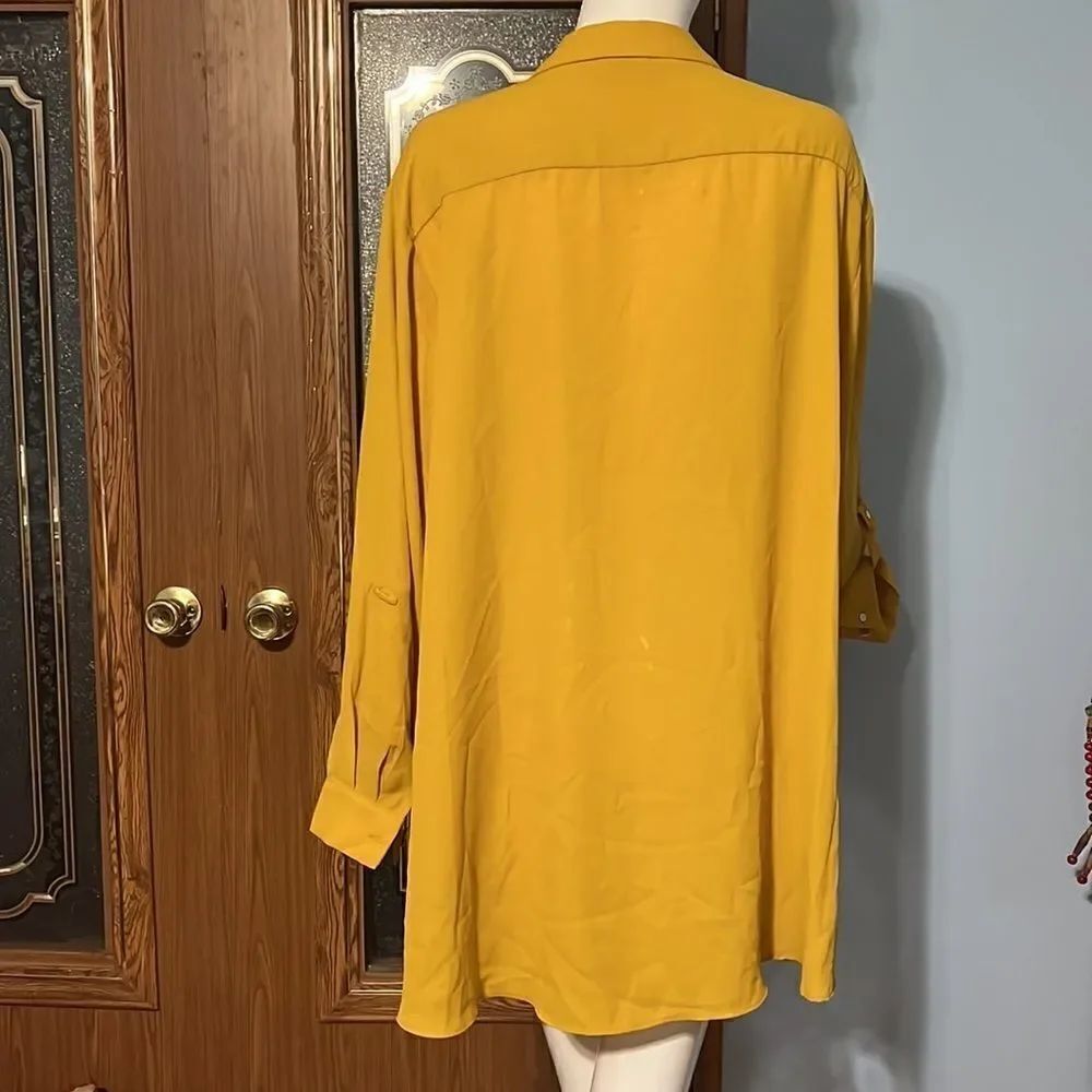 EST. 1948 Tunic   - Picture 5 of 7
